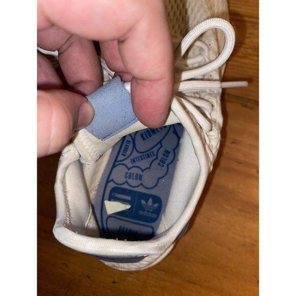 ADIDAS ORIGINALS white / tactile blue Pharrell Williams x Tennis Hu sneakers 7 - Picture 4 of 5